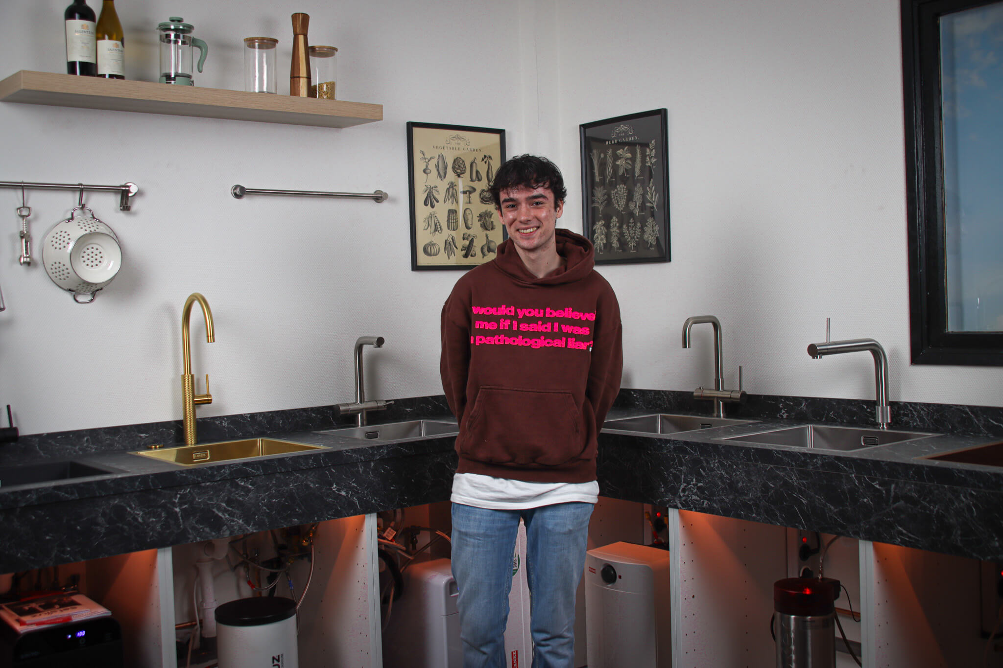 Advies op maat nodig? Levi onze sales man is er voor jou